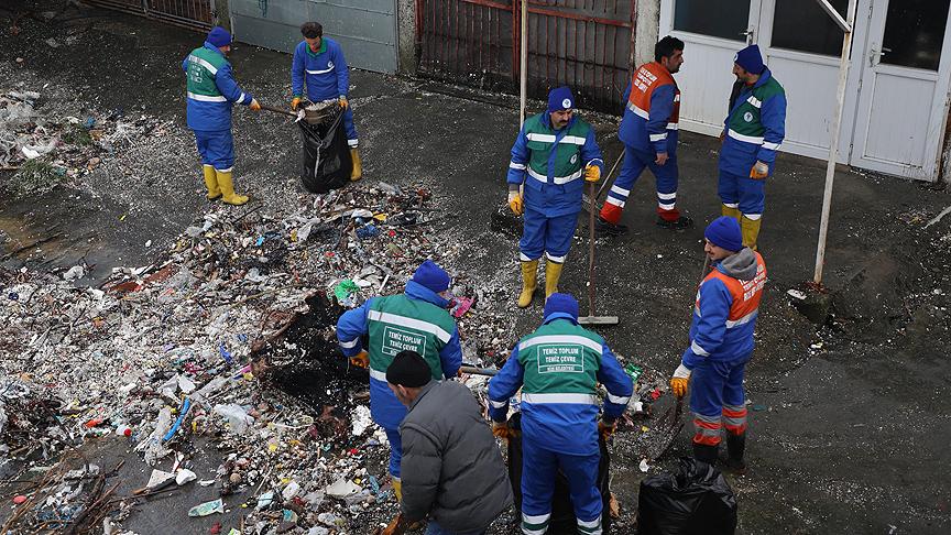 rize de deniz yuzeyi coplerle doldu 2019