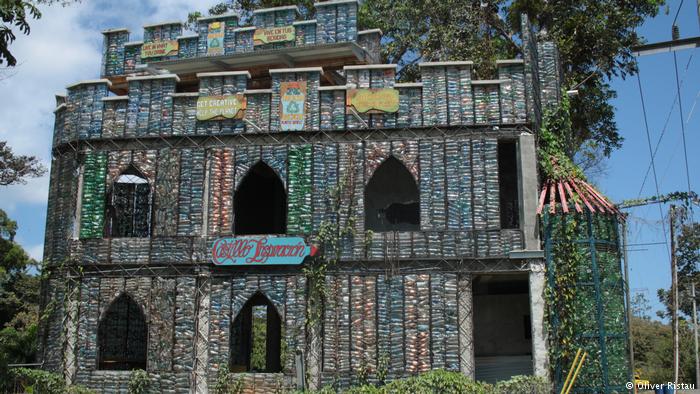 plastikten yapilmis kale 8